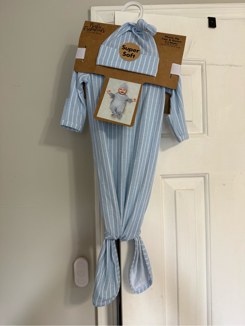 Baby Photo Op Gown & Hat
